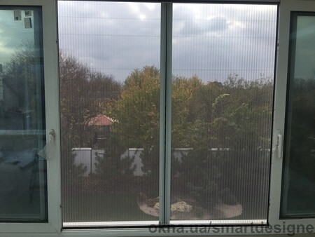 Штульпова сітка плісе на віконну групу